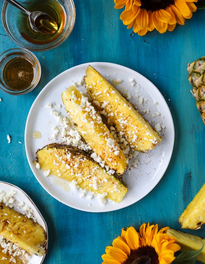 hot honey pineapple wedges I howsweeteats.com