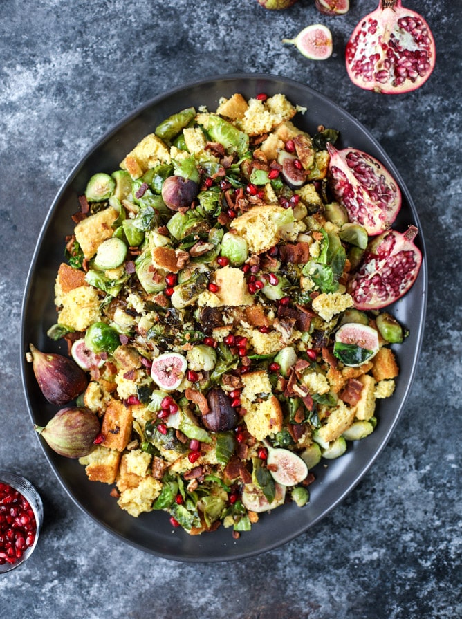 brussels, bacon and cornbread panzanella salad I howsweeteats #thanksgiving #salad #sidedish