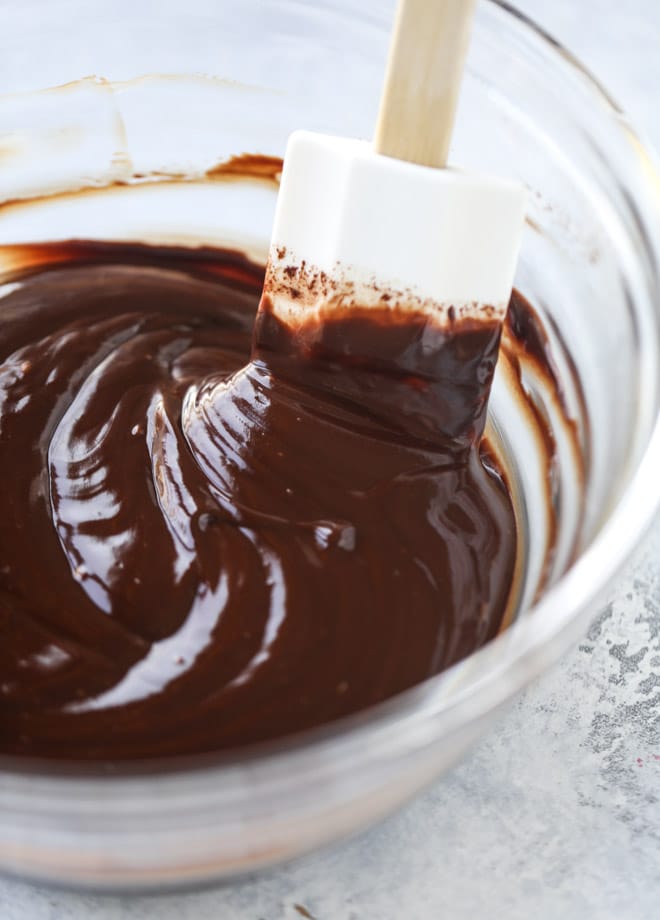 chocolate pumpkin pie with marshmallow I howsweeteats.com #thanksgiving #pumpkin #pie