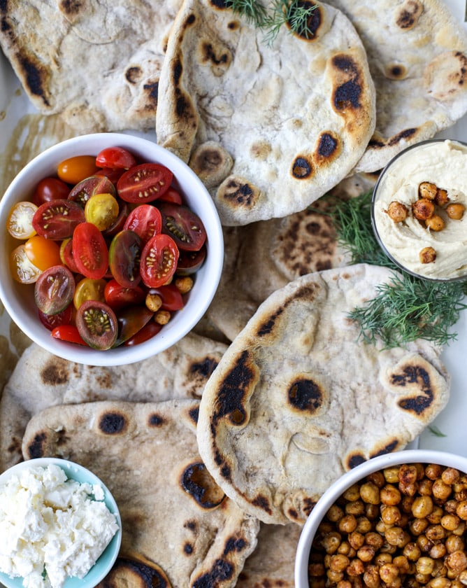 crunchy roasted chickpea pitas I howsweeteats.com #chickpeas #vegetarian