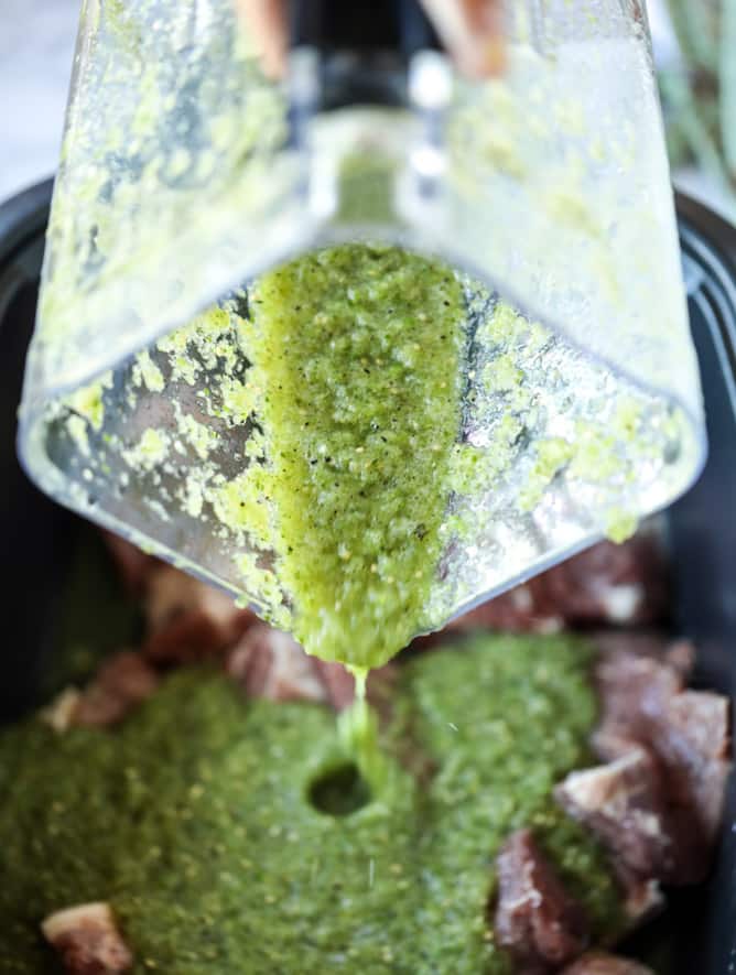 slow cooker pork chili verde I howsweeteats.com