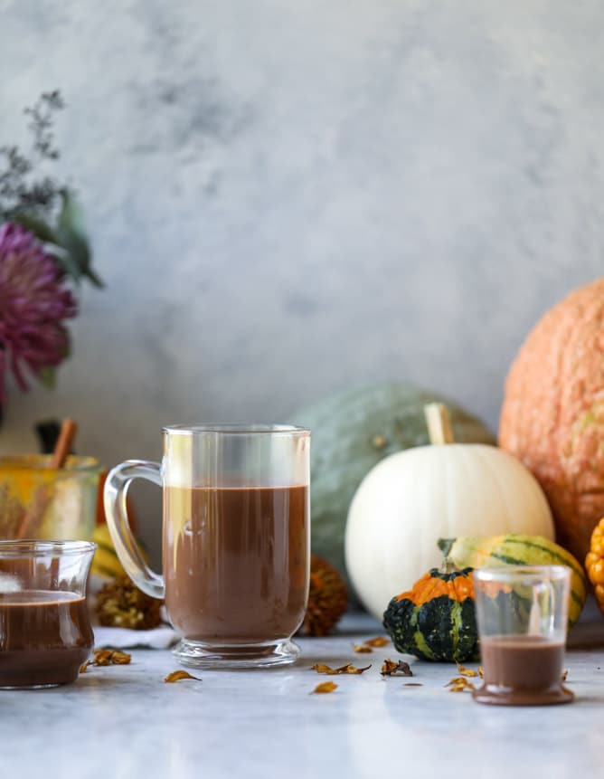pumpkin coconut hot chocolate I howsweeteats.com #pumpkin #hotchocolate #drinks