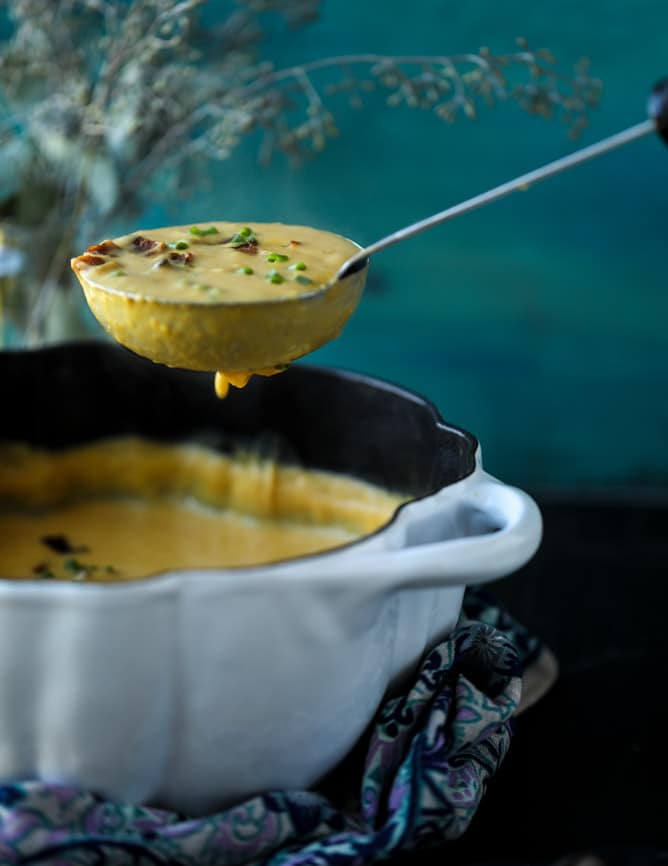 smoky pumpkin bisque with grilled cheese croutons I howsweeteats.com #pumpkin #soup #grilledcheese