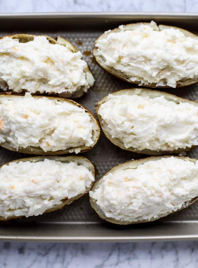 greek yogurt twice baked potatoes I howsweeteats.com #potatoes #twicebaked #sidedish #christmas #holiday