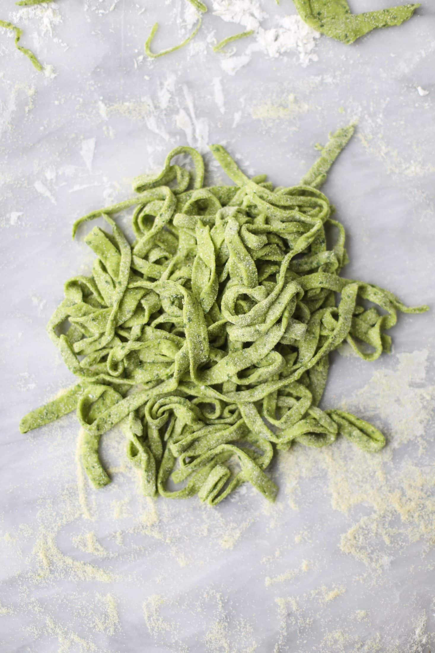 The Pretty Dish Book Club I howsweeteats.com