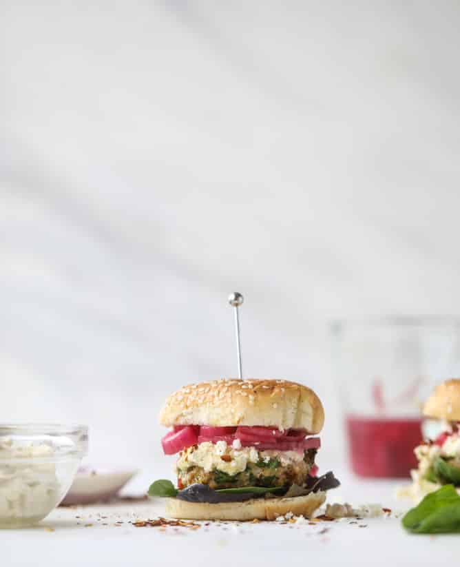 mediterranean turkey burgers with artichoke feta spread I howsweeteats.com #turkey #burgers #healthy #feta #spinach