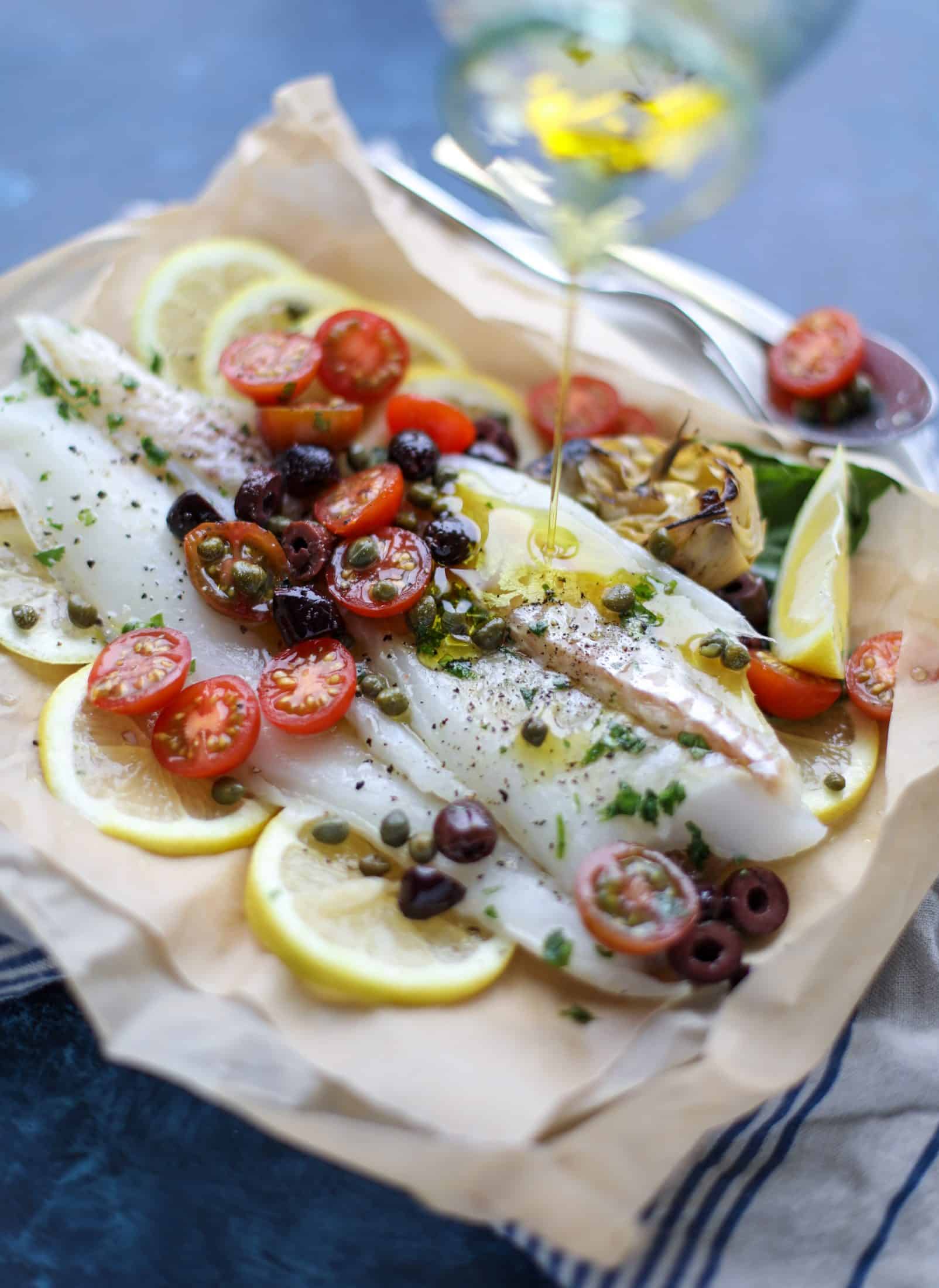 the pretty dish book club - july I howsweeteats.com