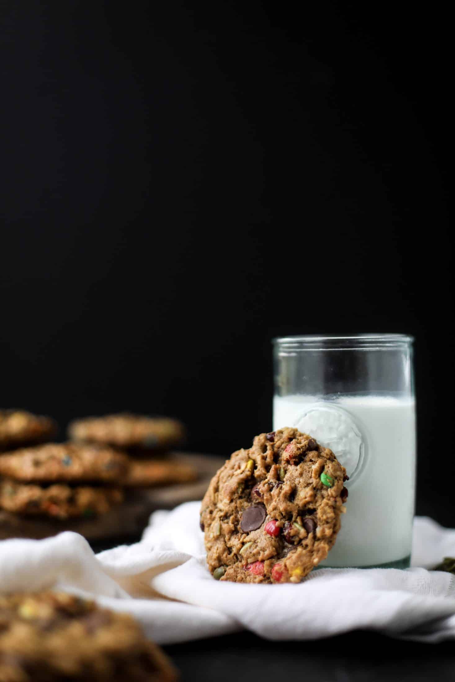 join the pretty dish book club for october I howsweeteats.com