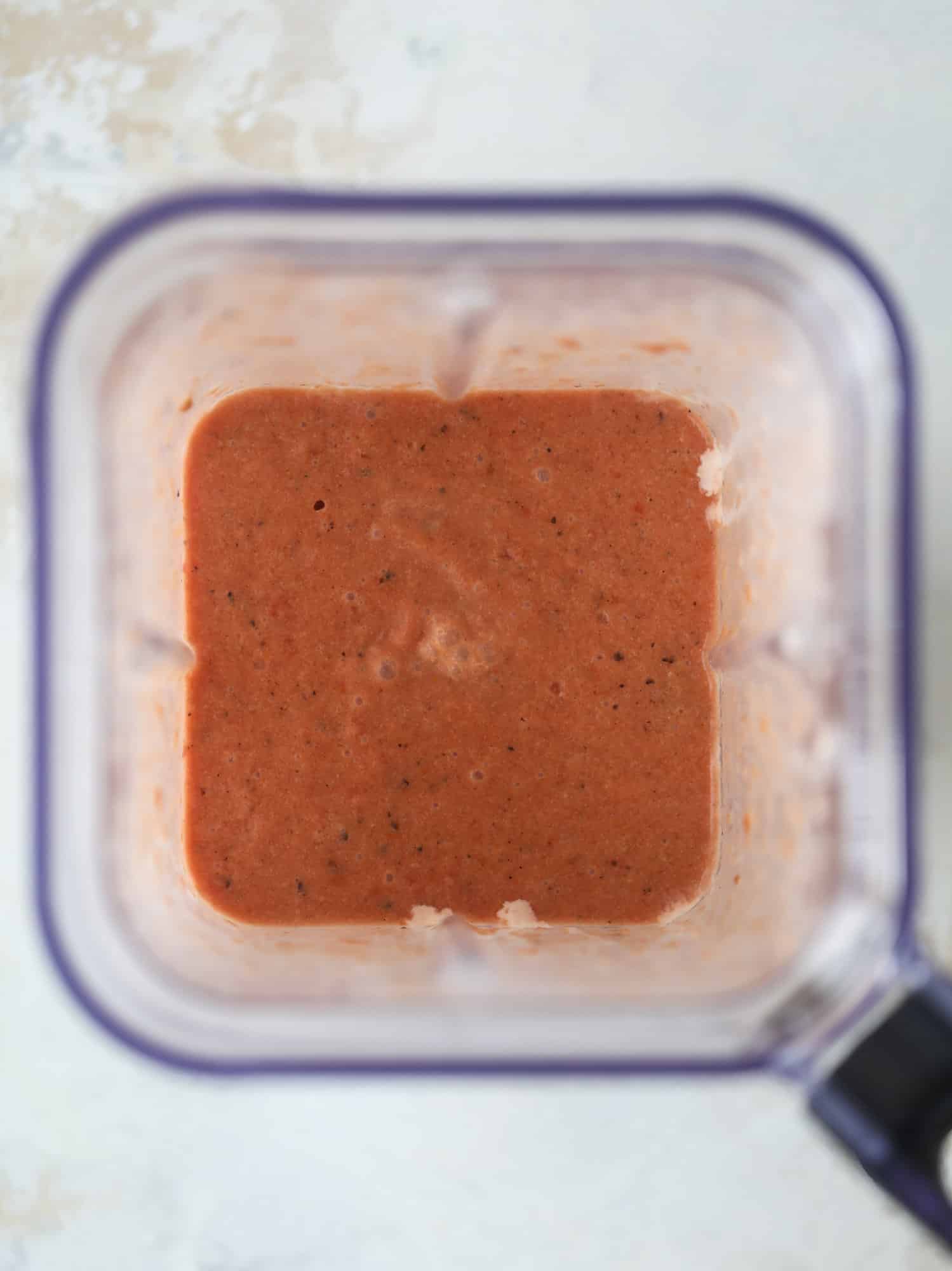 These pulled pork stuffed peppers are a delicious dinner idea for any weeknight! They work great with leftover pulled pork and the filling is totally customizable. They are flavorful, come together quickly and always a crowd pleaser! I howsweeteats.com #pulledpork #stuffedpeppers