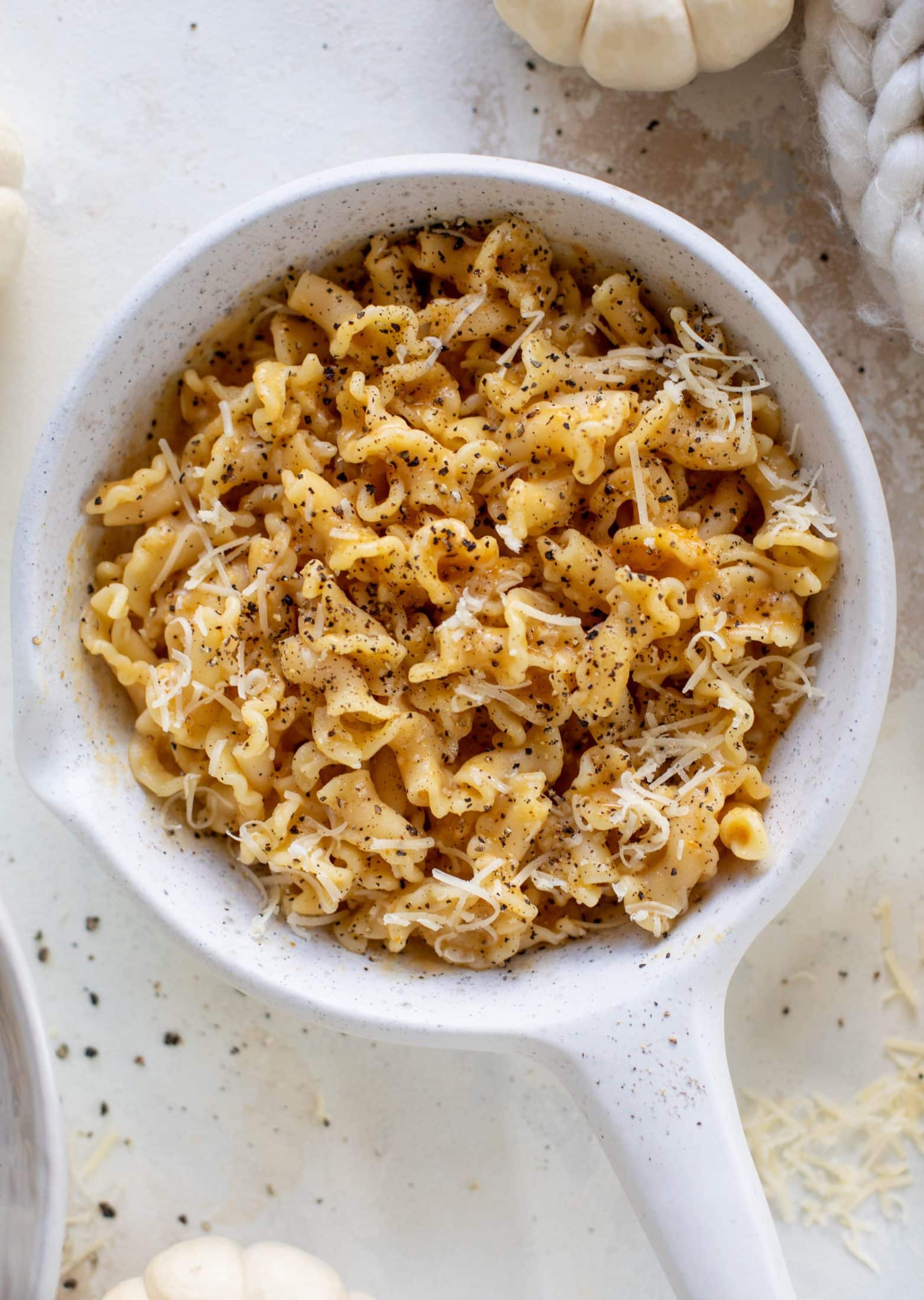 This pumpkin cacio e pepe is just like the classic pasta dish with a hint of fall. Pumpkin, black pepper and parm come together to make the delicious sauce!