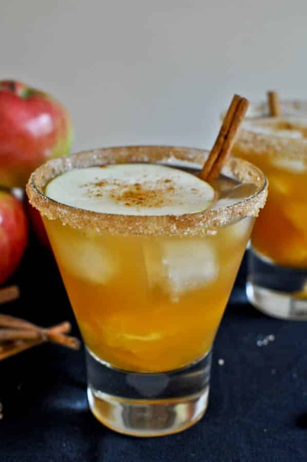 Apple Cider Margaritas I howsweeteats.com Apple Cider Margaritas I howsweeteats.com