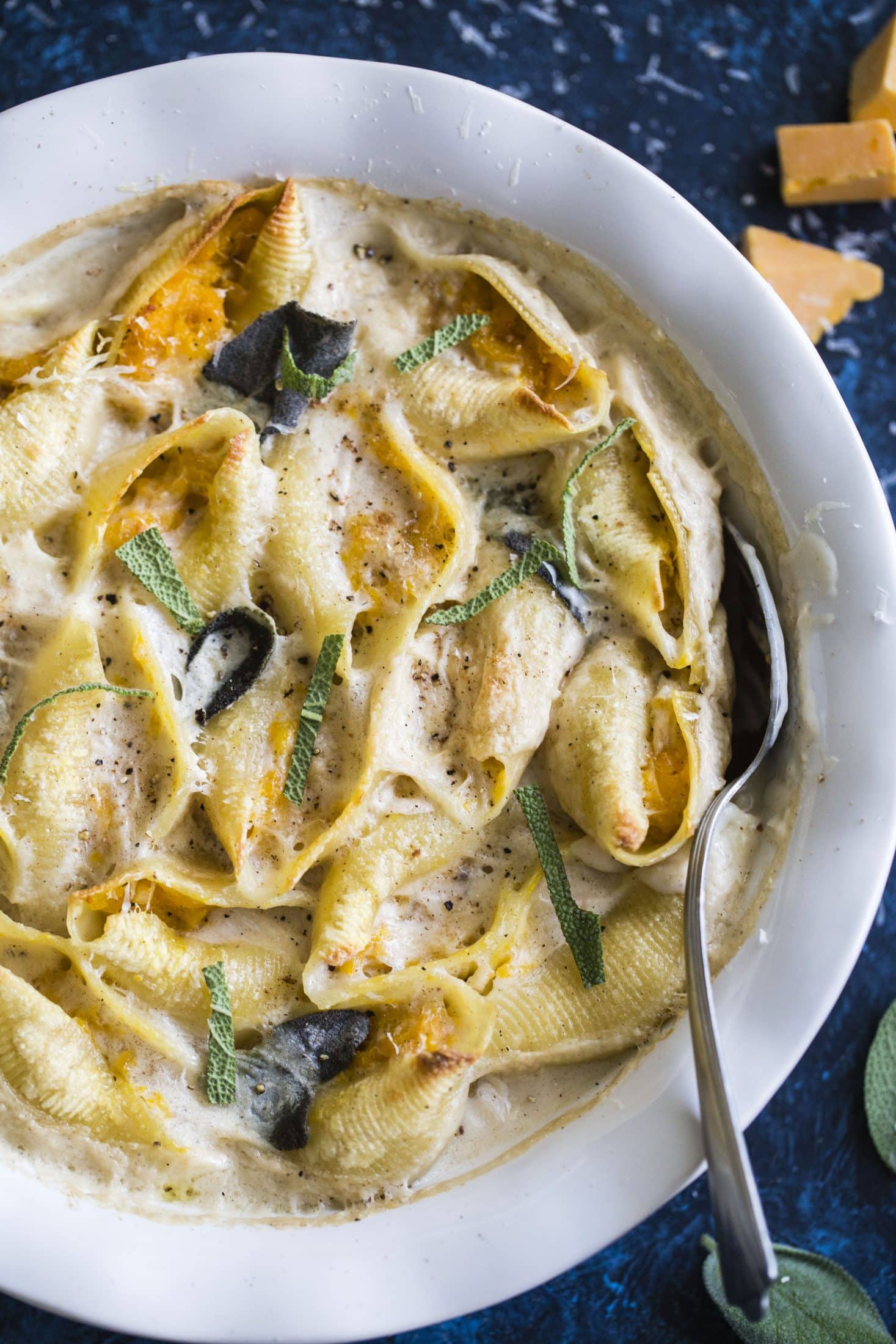 butternut squash stuffed shells and cheese I howsweeteats.com