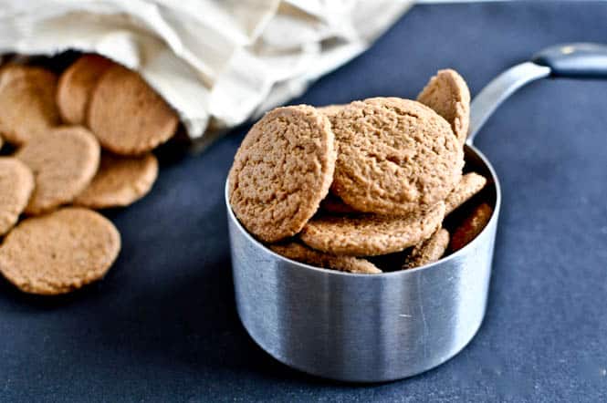 Gingersnap Crusted Salmon I howsweeteats.com Gingersnap Crusted Salmon I howsweeteats.com