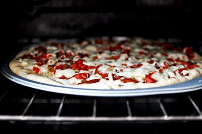 Whole Wheat Roasted Red Pepper + Fontina Pizza with Balsamic Glaze I howsweeteats.com Whole Wheat Roasted Red Pepper + Fontina Pizza with Balsamic Glaze I howsweeteats.com
