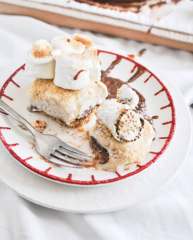 Gooey S'mores Ice Cream Cake I howsweeteats.com