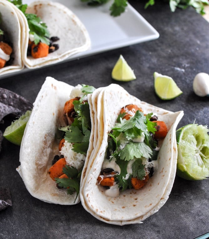 Embarrassingly Easy Smoky Sweet Potato and Black Bean Tacos I howsweeteats.com