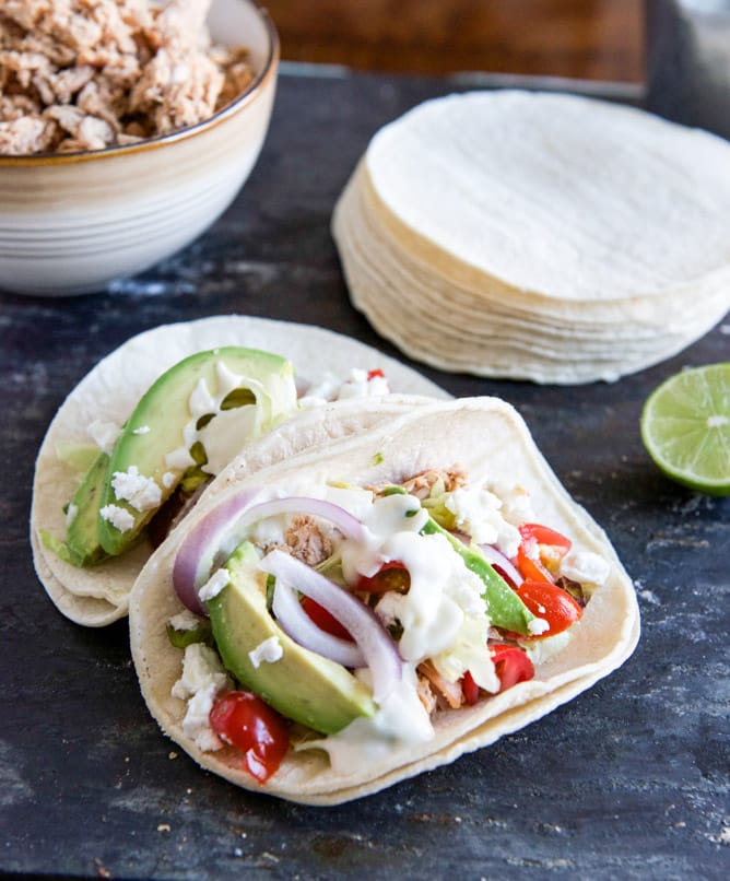 Smoky Roasted Chicken Tacos with Spicy Goat Cheese Queso I howsweeteats.com