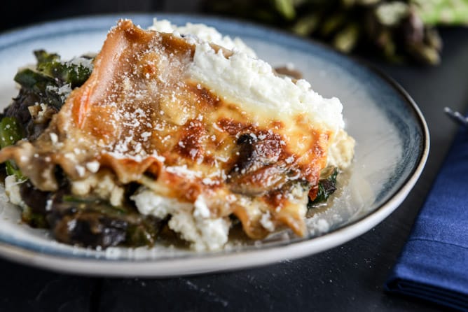 Springtime Veggie Skillet Lasagna I howsweeteats.com