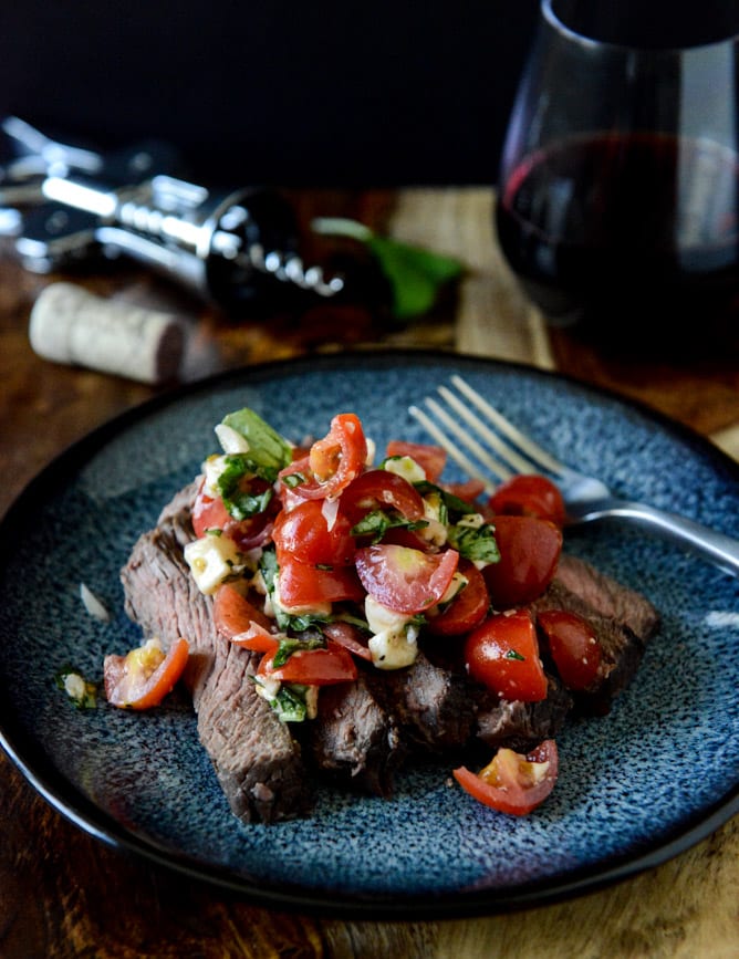 Red Wine Marinated Flank Steak with Cherry Tomato Caprese Salsa I howsweeteats.com Red Wine Marinated Flank Steak with Cherry Tomato Caprese Salsa I howsweeteats.com