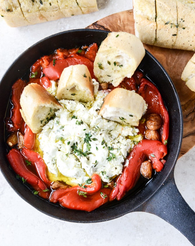 baked goat cheese with roasted garlic and pull-apart baguettes I howsweeteats.com