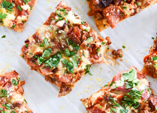 meat lovers pizza I howsweeteats.com