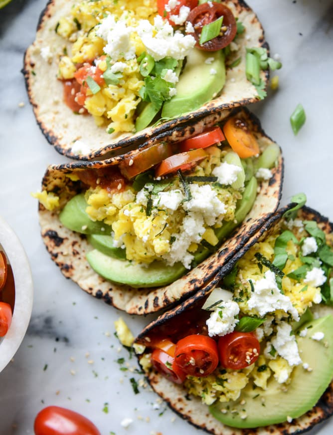 summer breakfast tacos I howsweeteats.com
