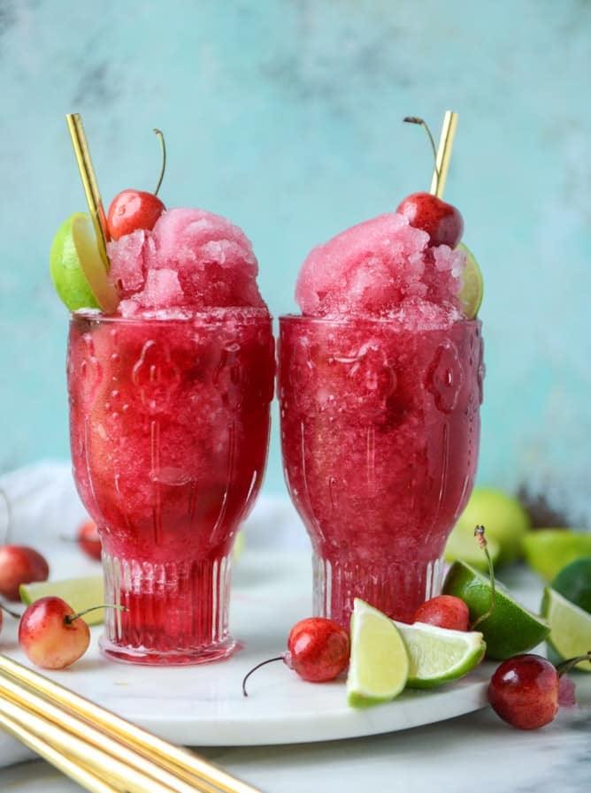 frozen cherry cosmo I howsweeteats.com