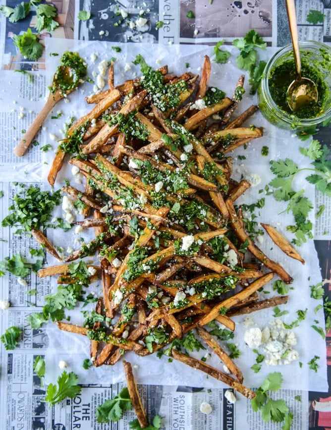 chimichurri fries with gorgonzola I howsweeteats.com