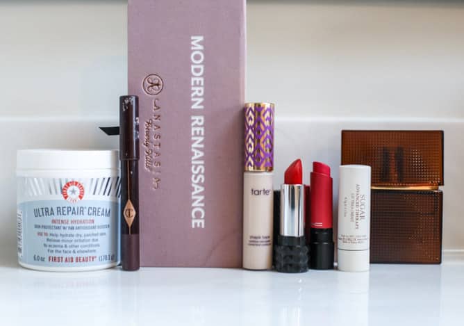 december beauty favorites I howsweeteats.com 