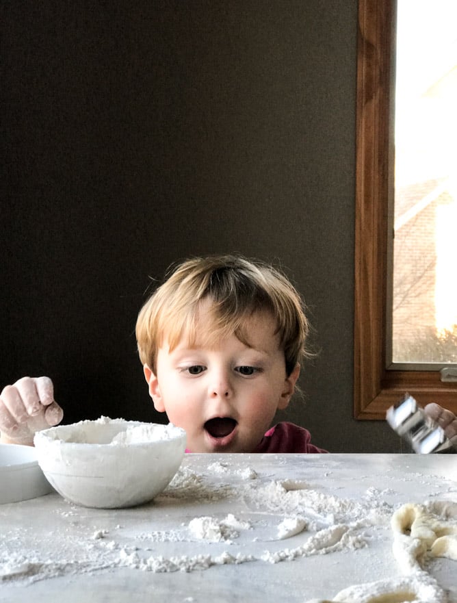 max moments I howsweeteats.com 