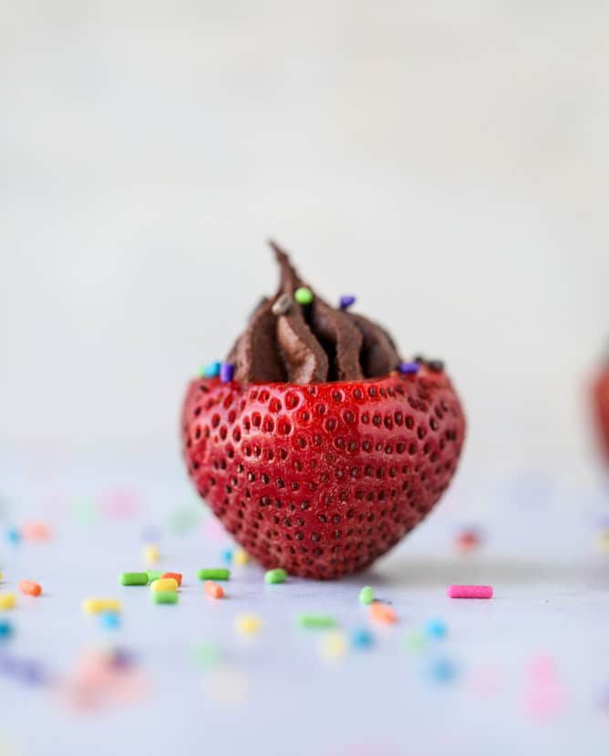 coconut chocolate mousse filled strawberries I howsweeteats.com