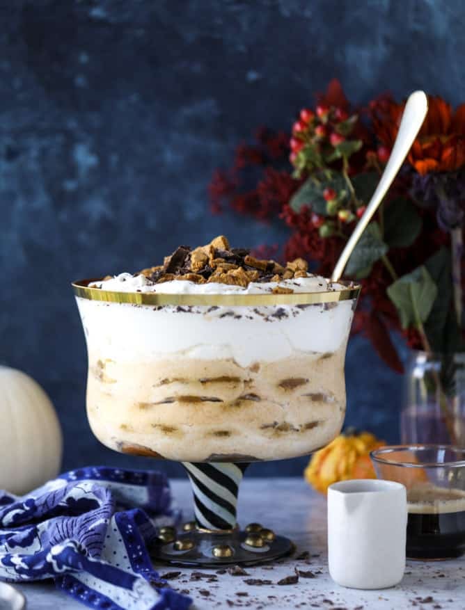 maple pumpkin gingersnap tiramisu trifle I howsweeteats.com