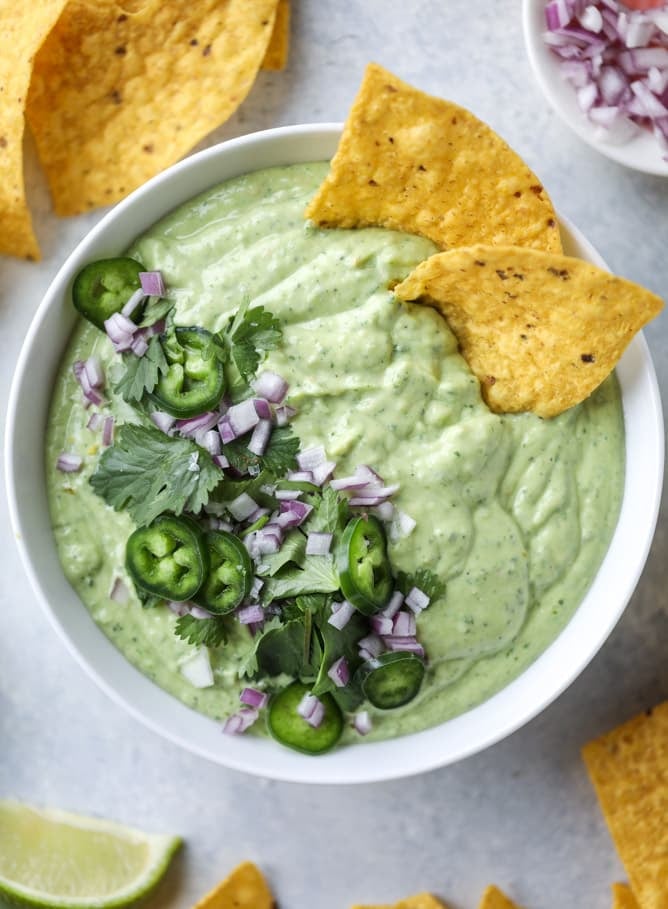 guacamole salsa I howsweeteats.com #guacamole #salsa #dip #avocado