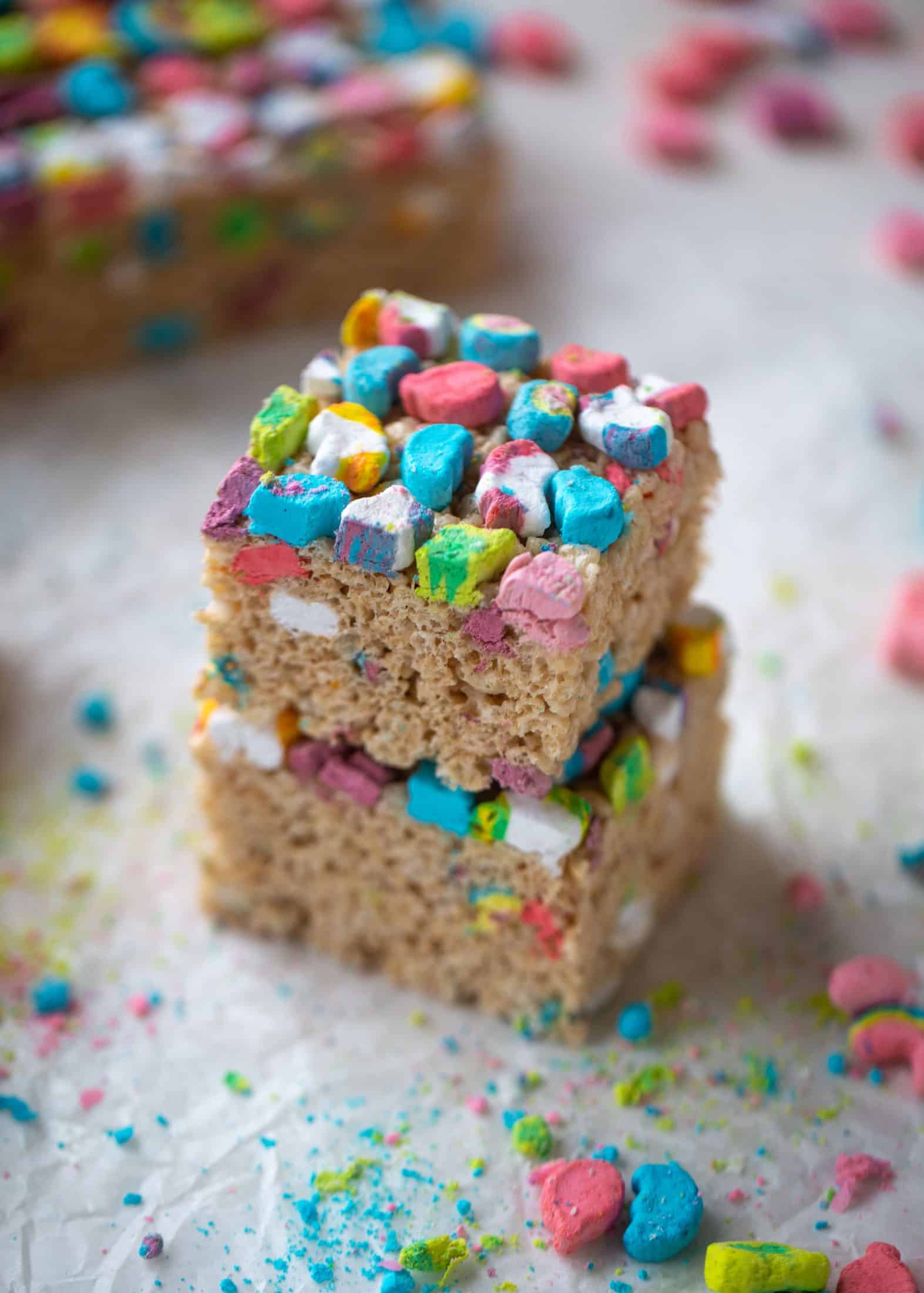 These lucky charms rice krispie treats are a throwback recipe to one of my favorite childhood treats! Here's a little festive twist for Saint Patrick's Day.