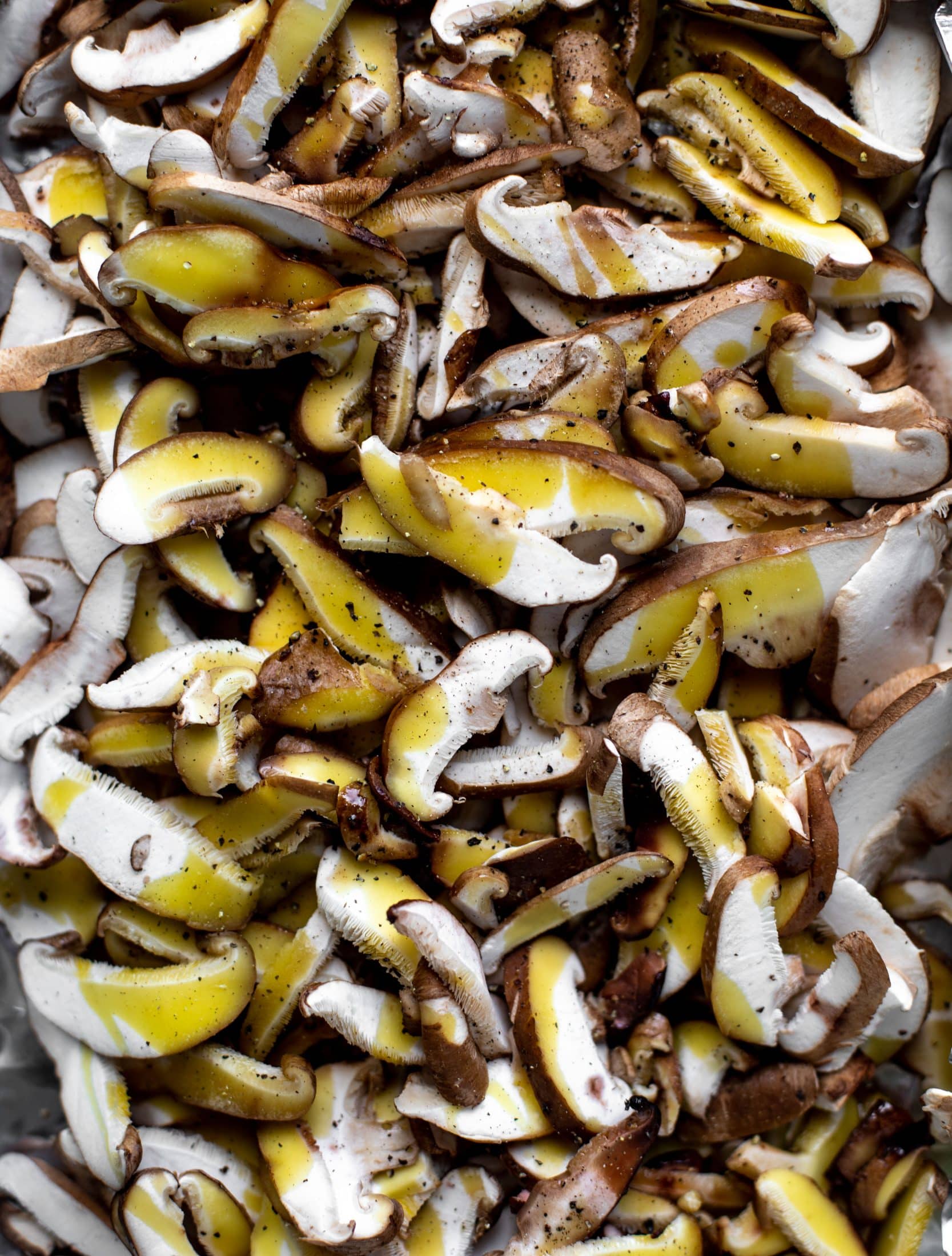 mushrooms with olive oil