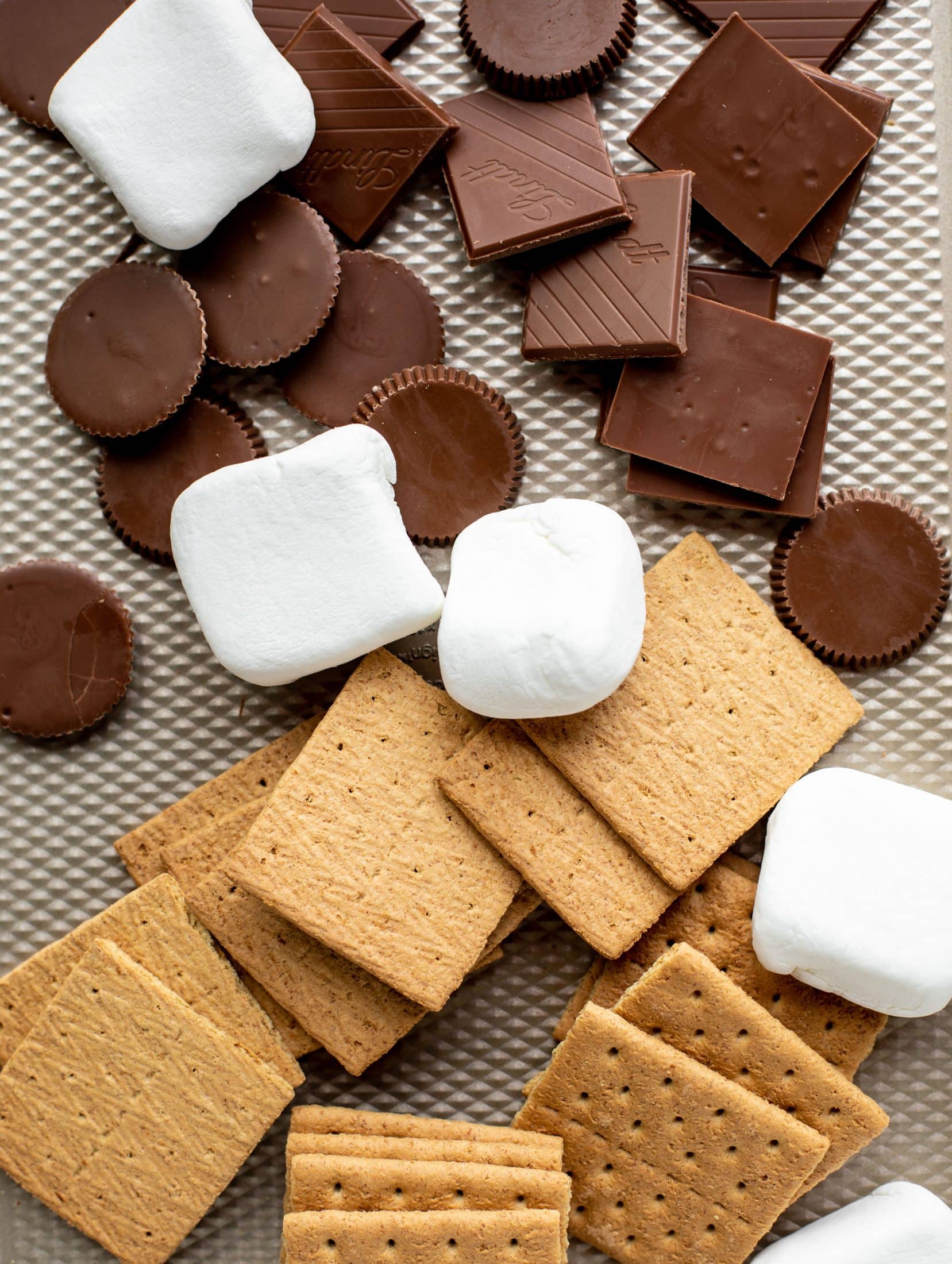 chocolate, graham crackers, marshmallows