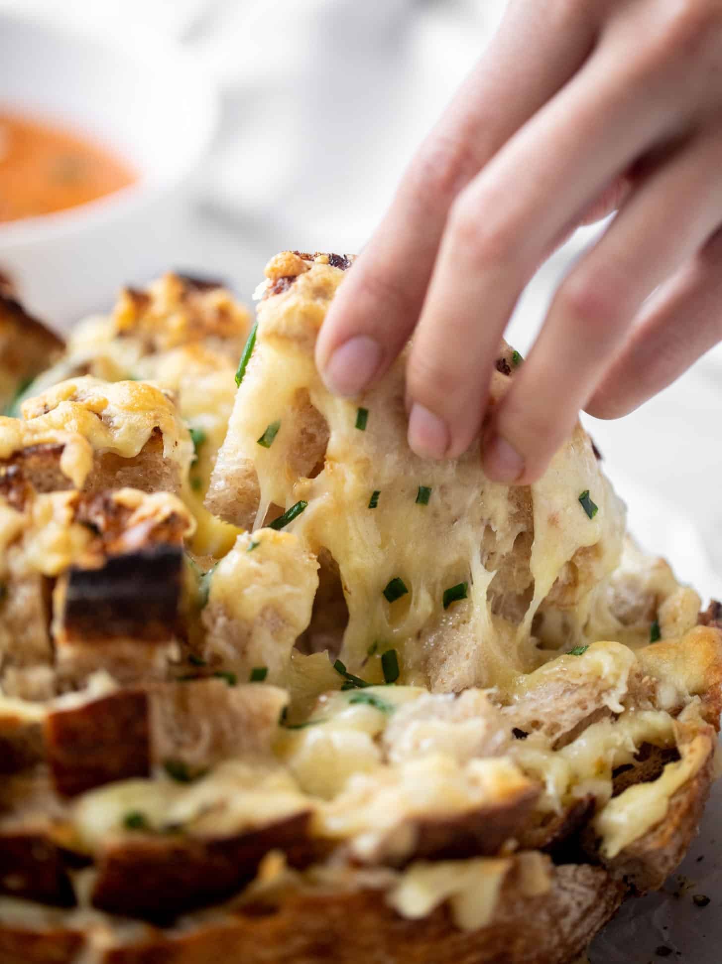 smoked cheddar pull apart bread