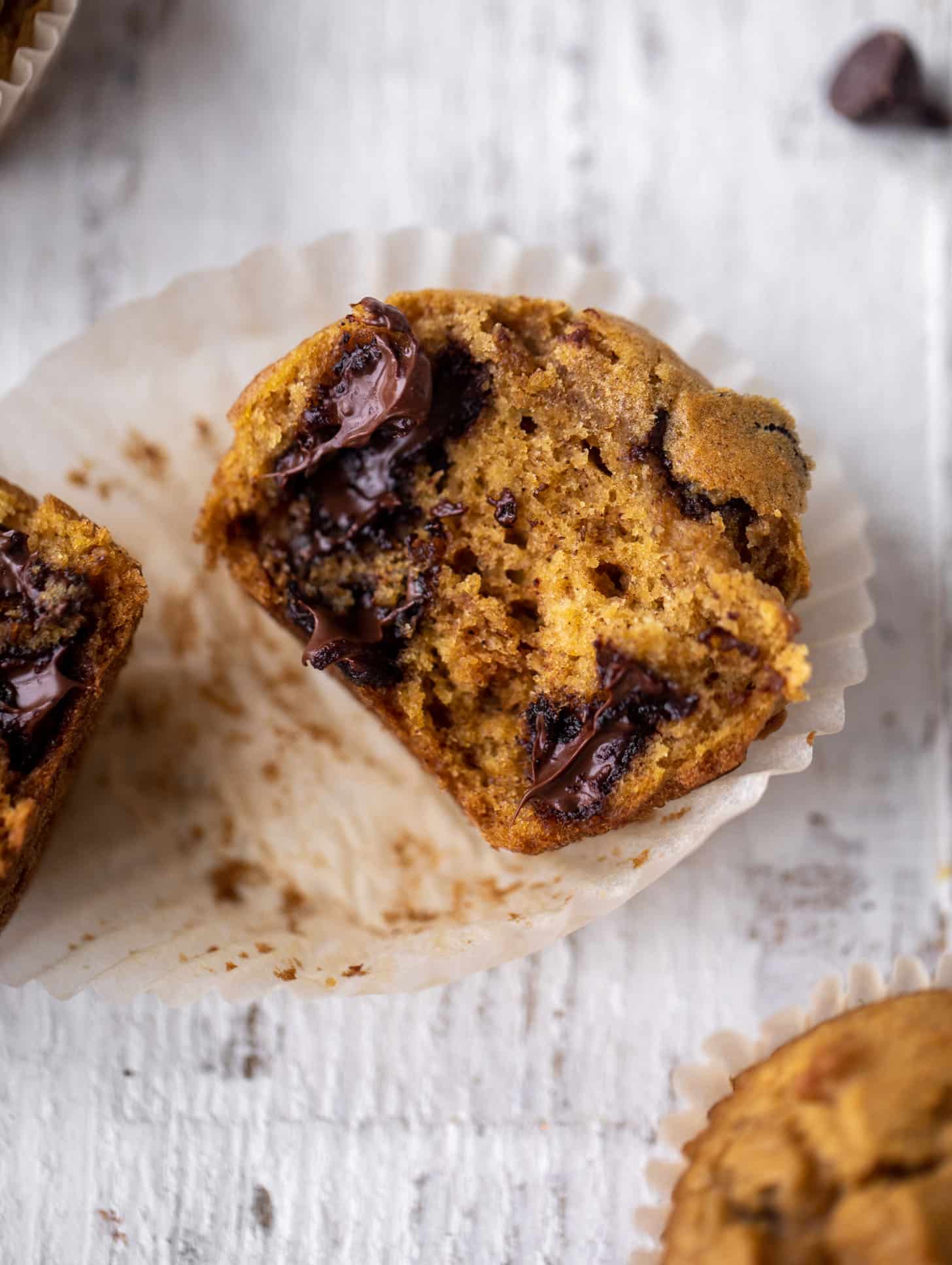 pumpkin chocolate chip muffins