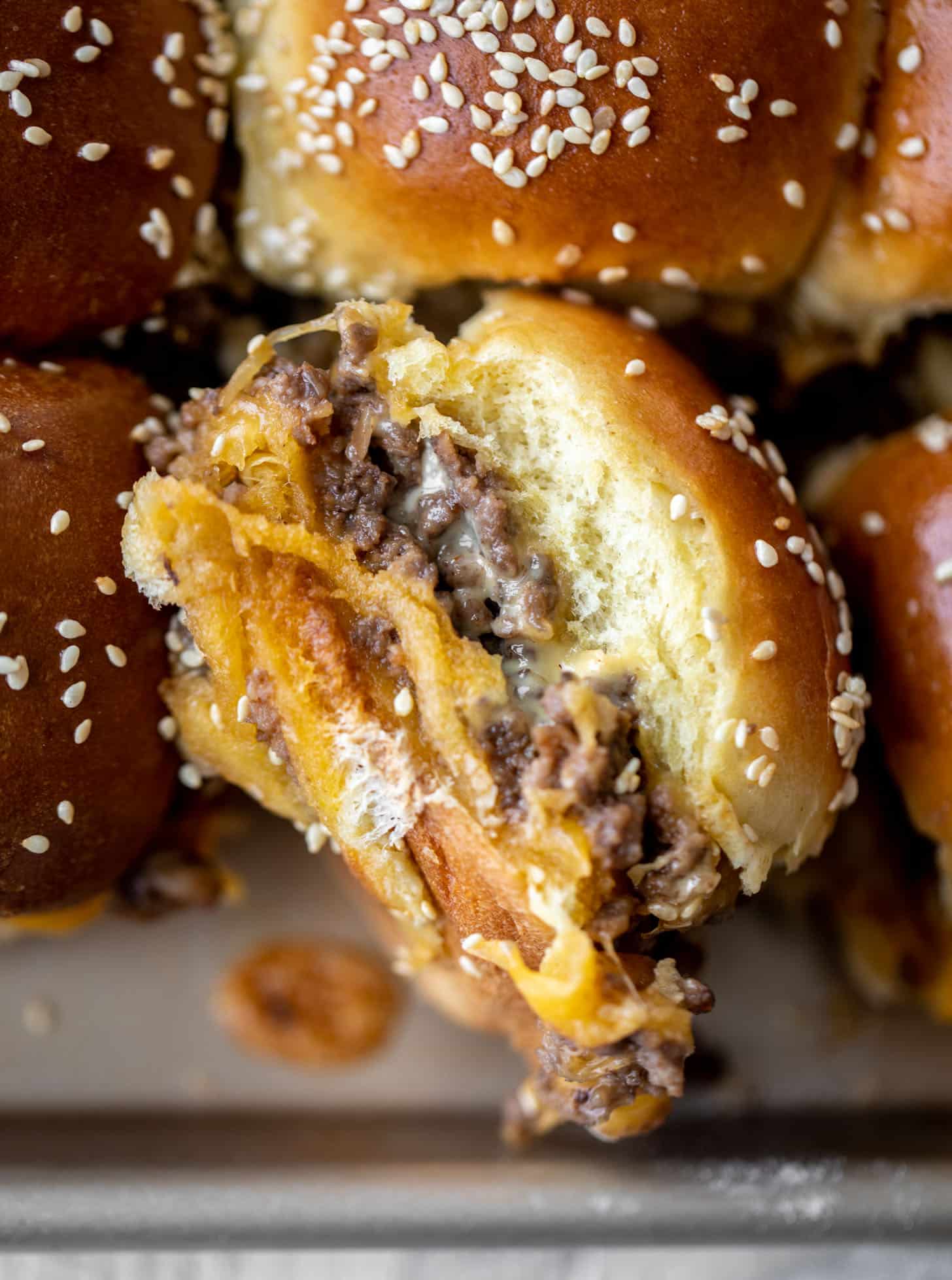 cheeseburger sliders with house sauce