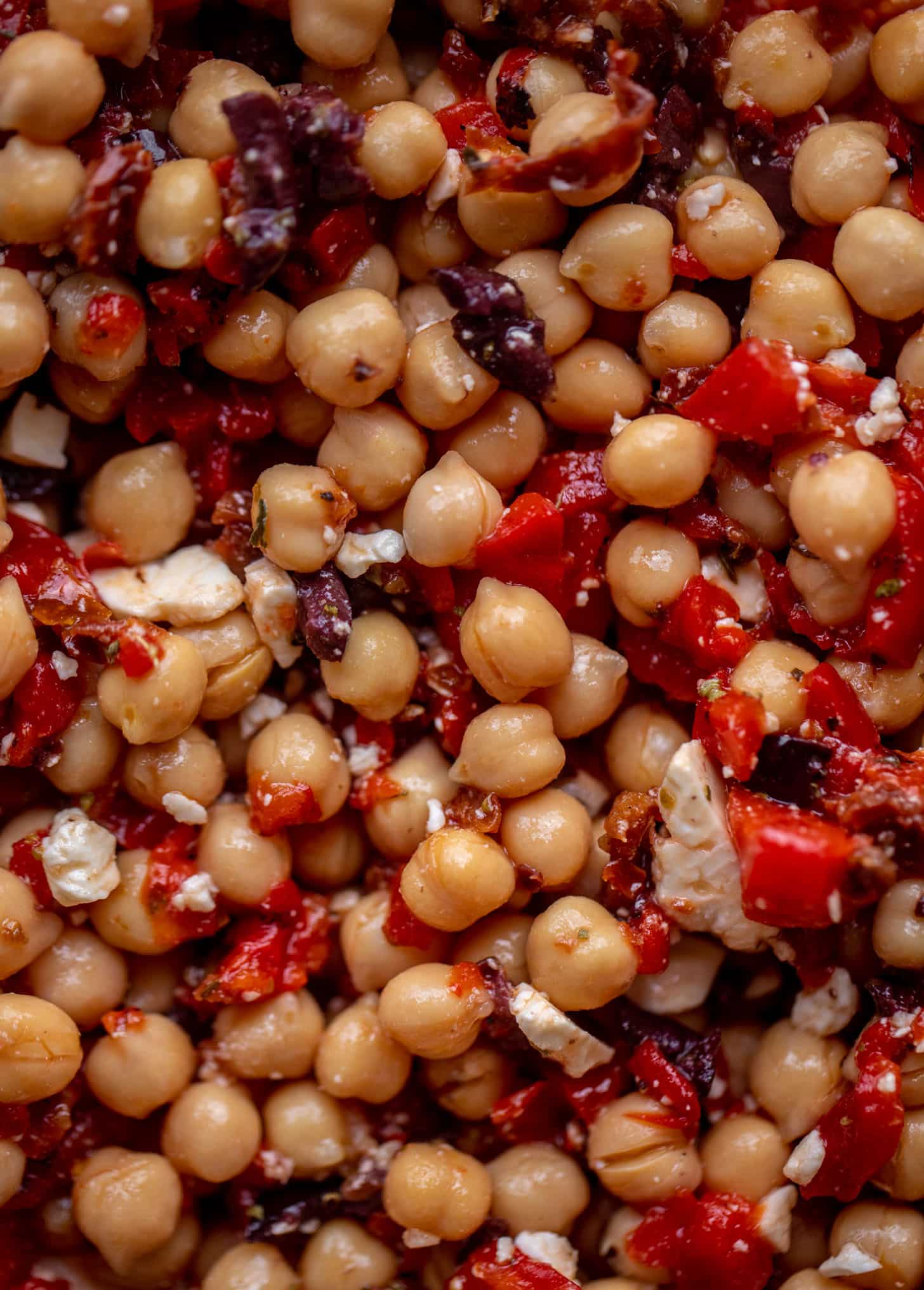 up close make ahead marinated mediterranean chickpeas