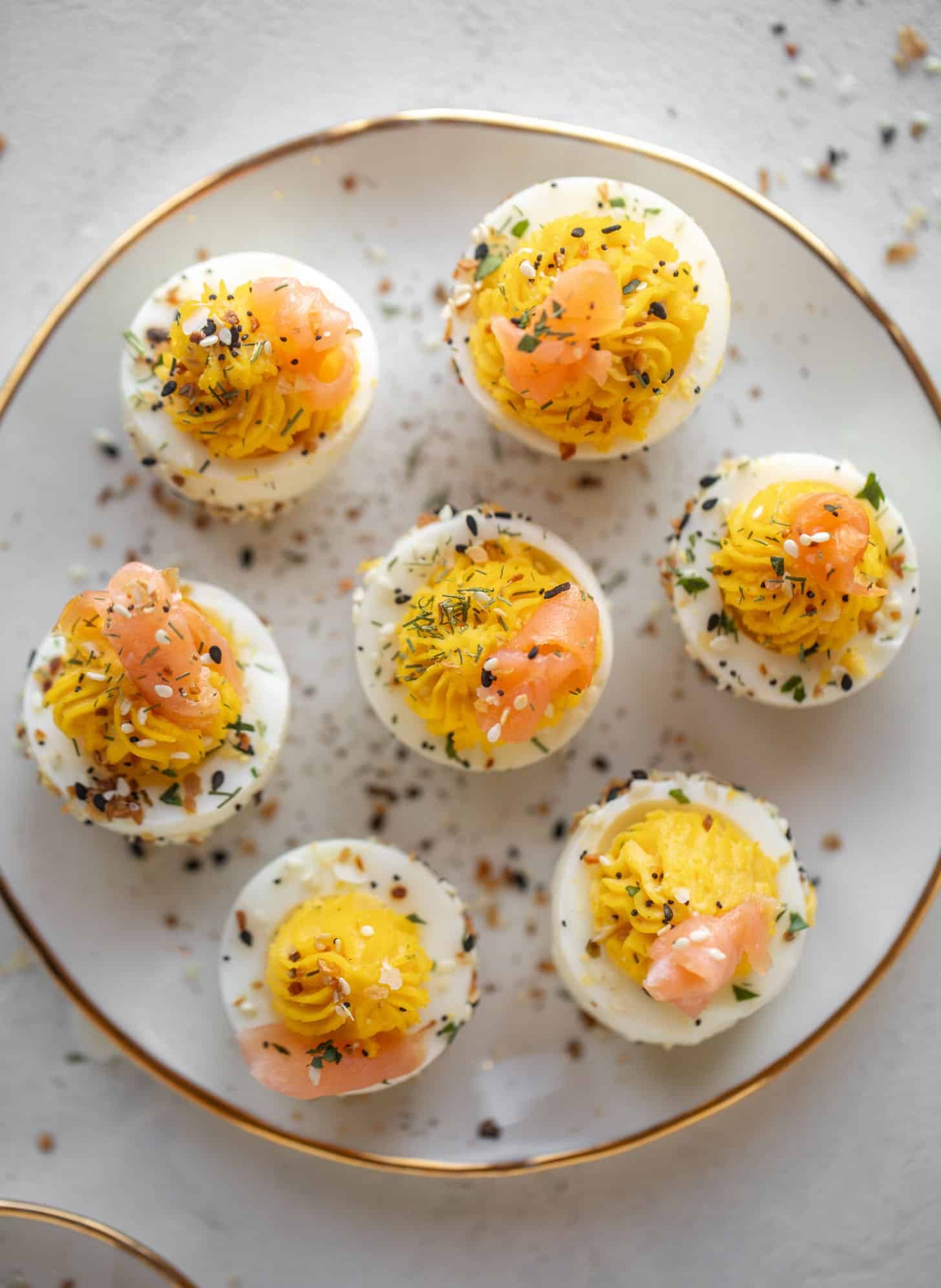 everything smoked salmon deviled eggs