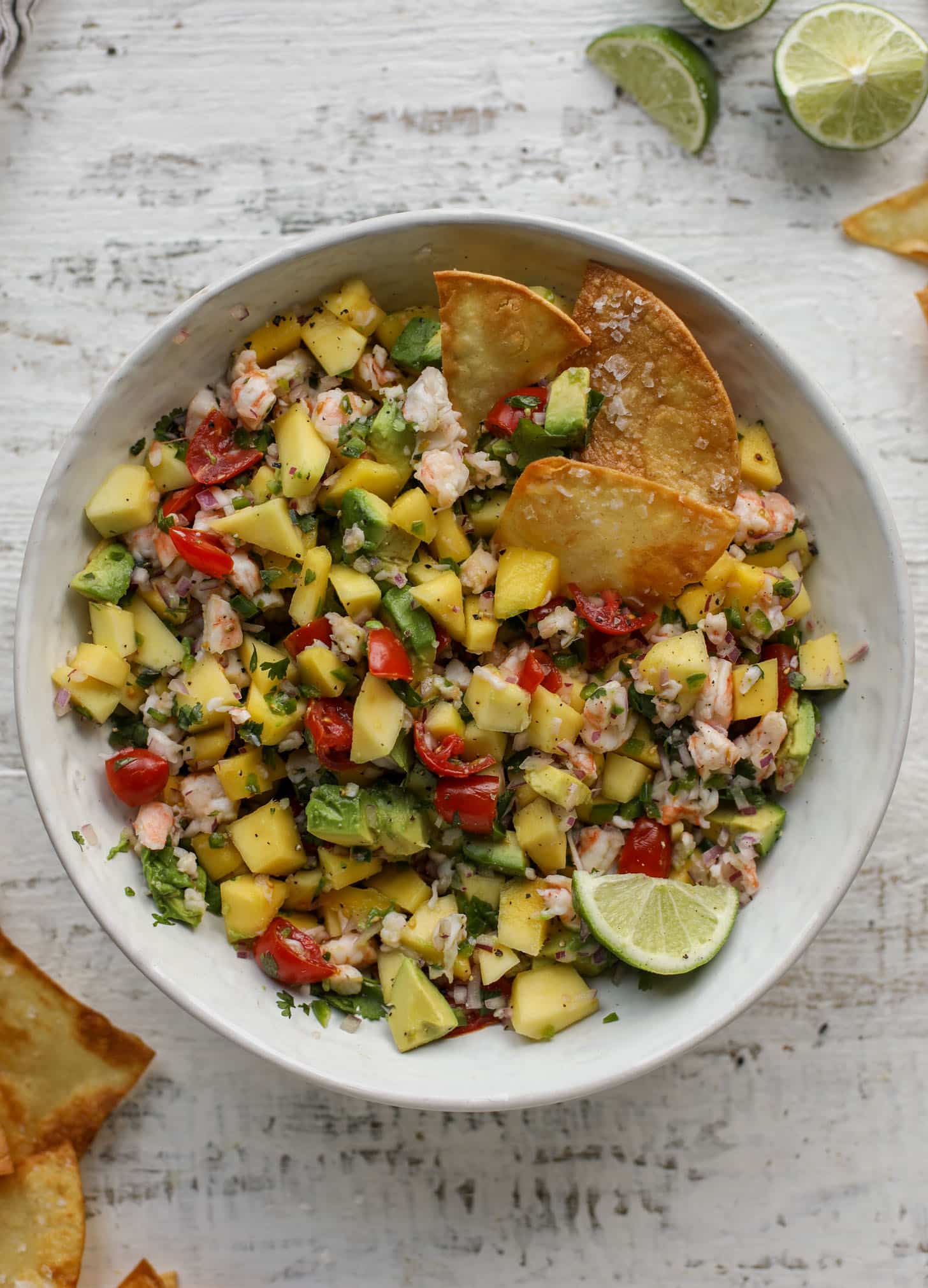 mango avocado shrimp salsa with tortilla chips