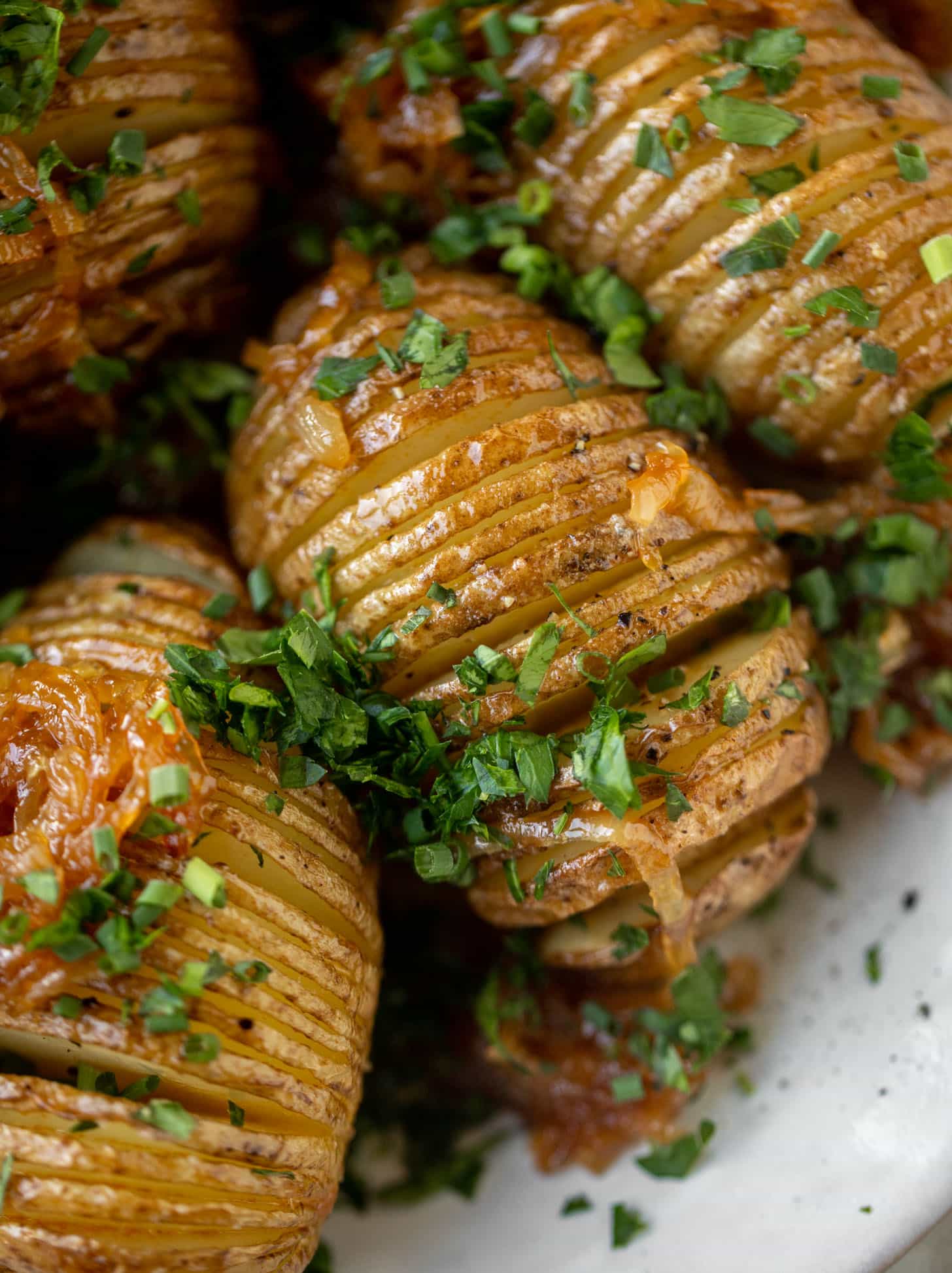 garlic brown butter hasselback potatoes