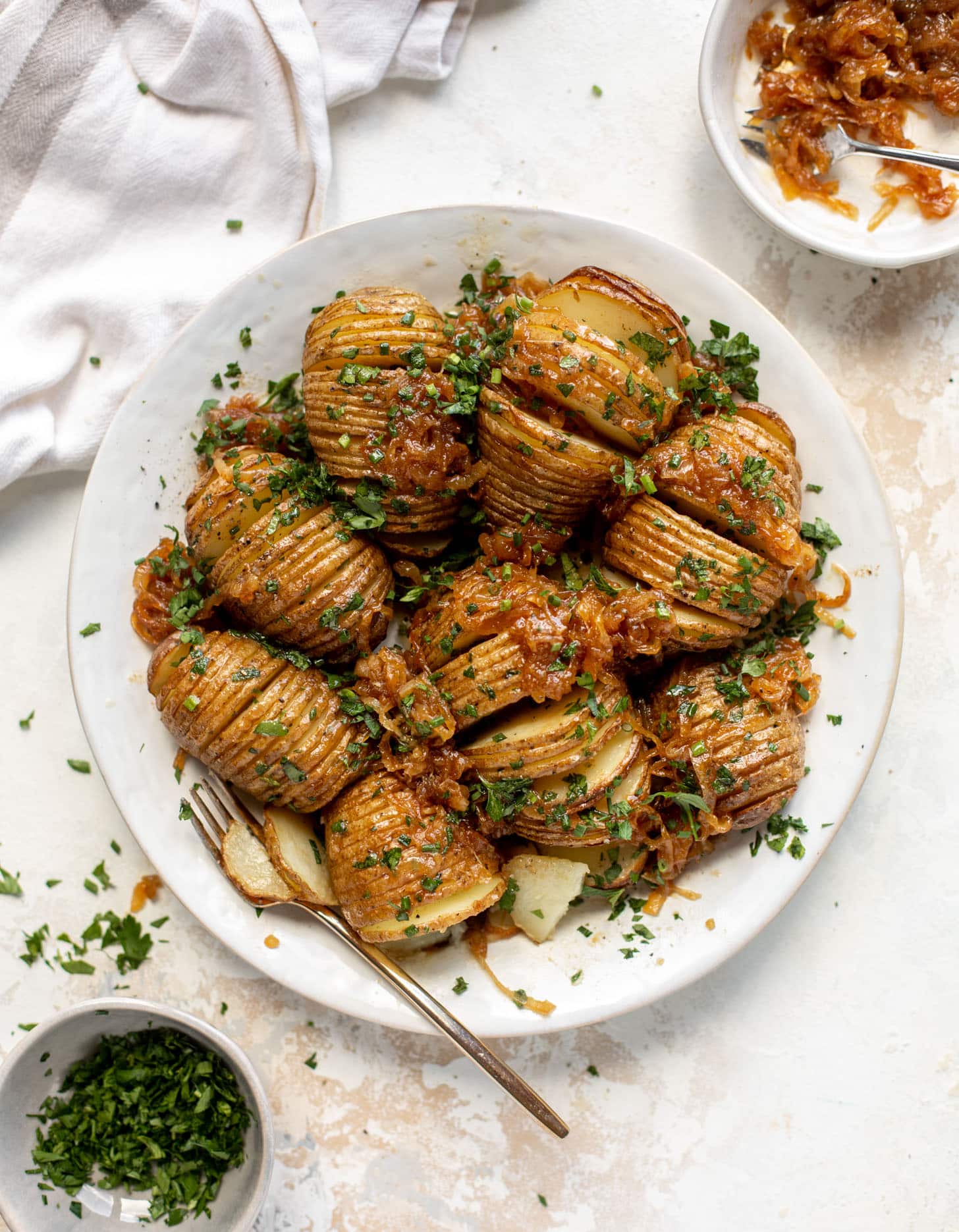 garlic brown butter hasselback potatoes