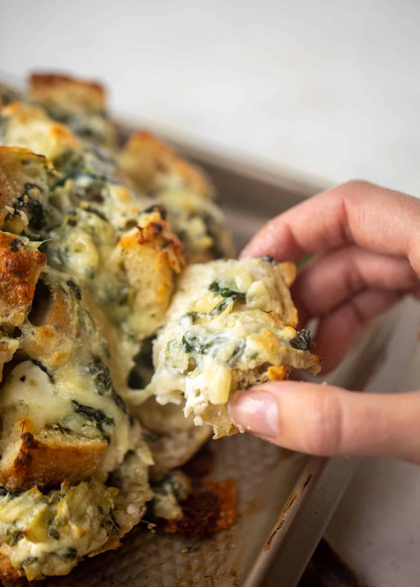 spinach artichoke pull apart bread