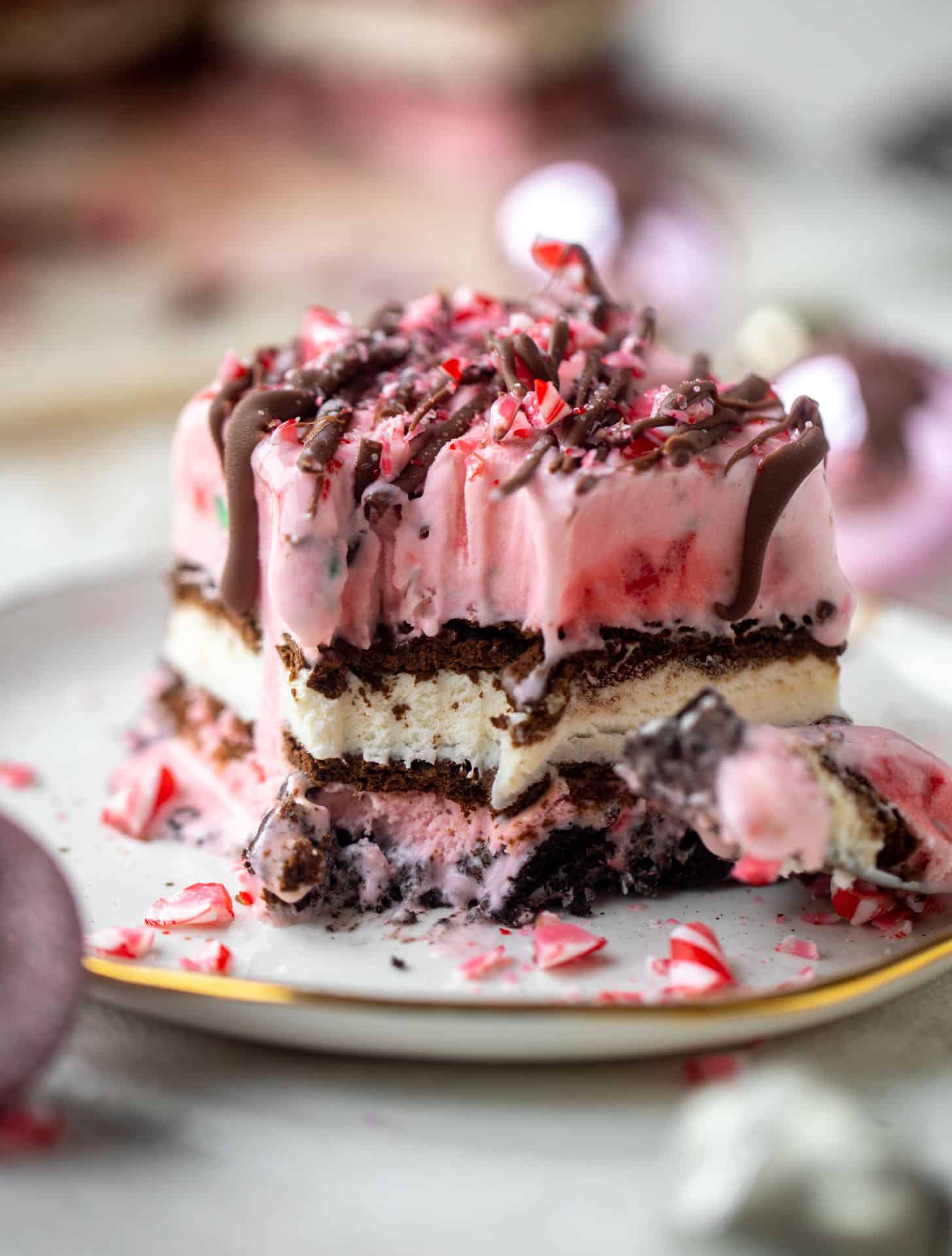 christmas ice cream cake