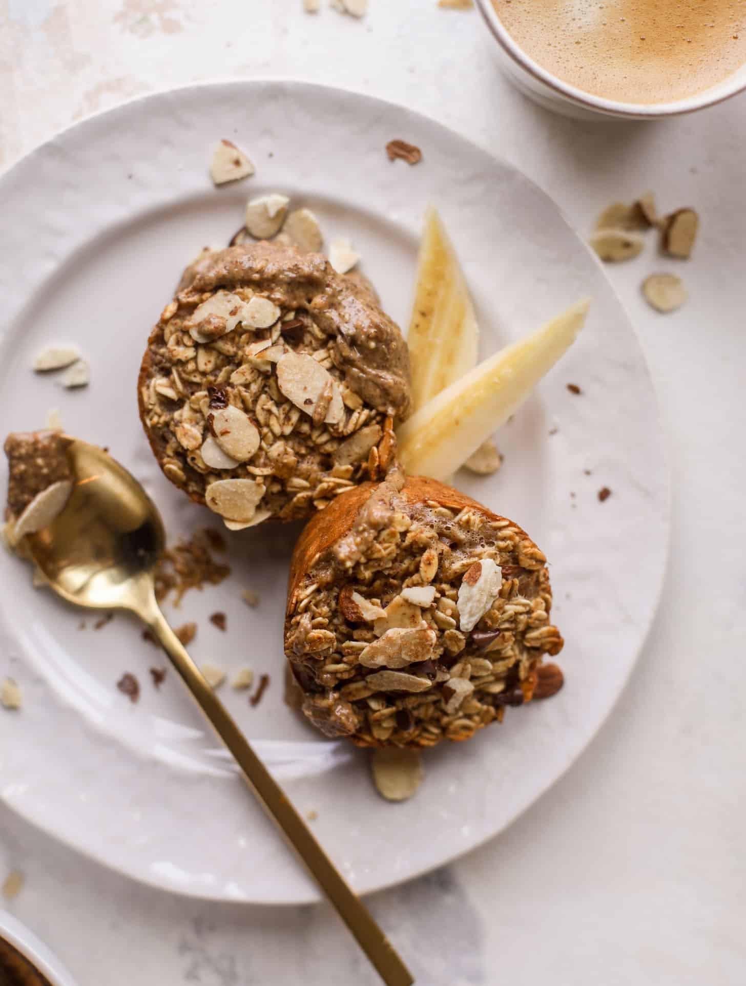 almond butter banana baked oatmeal cups
