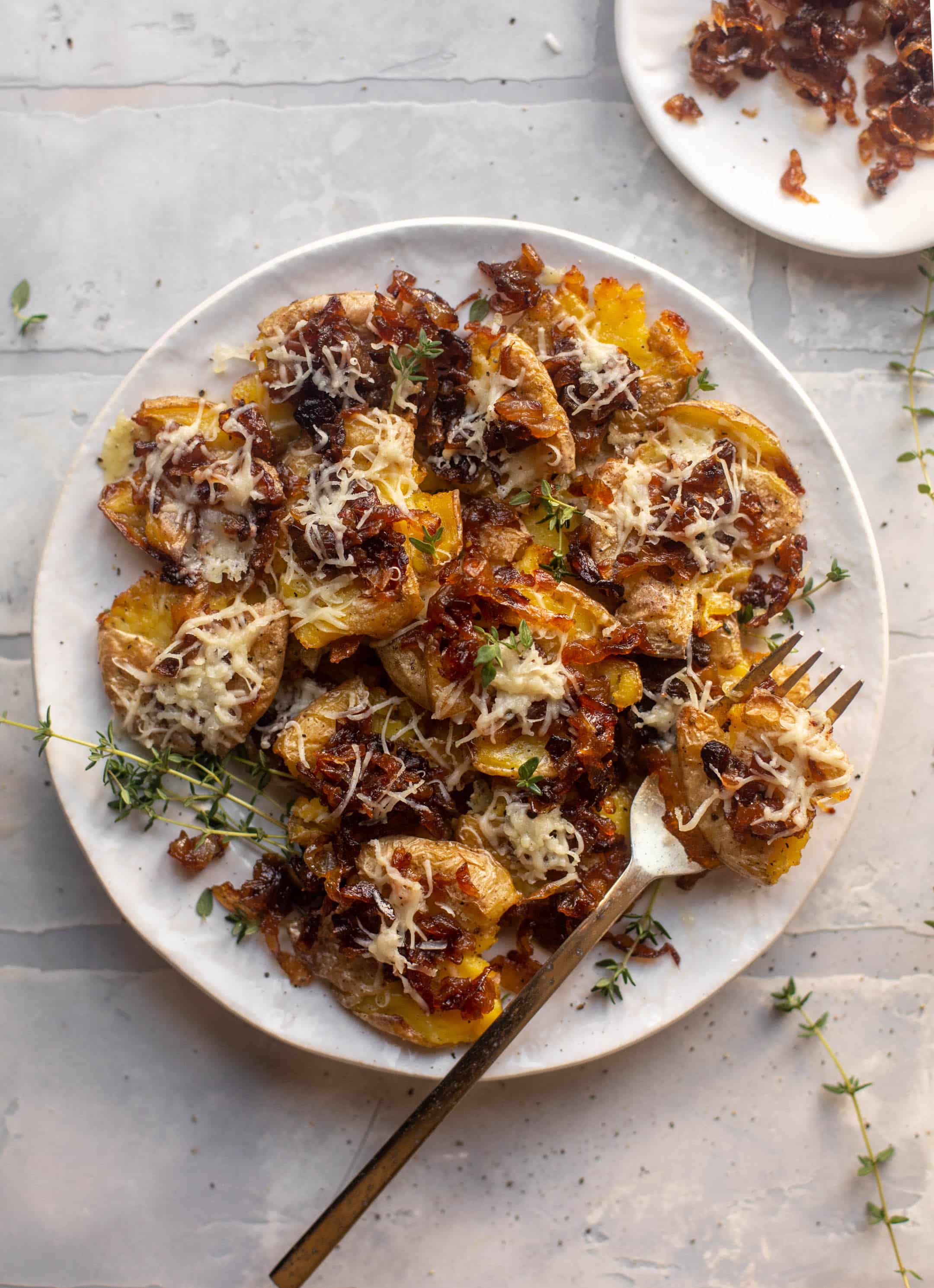 crispy french onion smashed potatoes