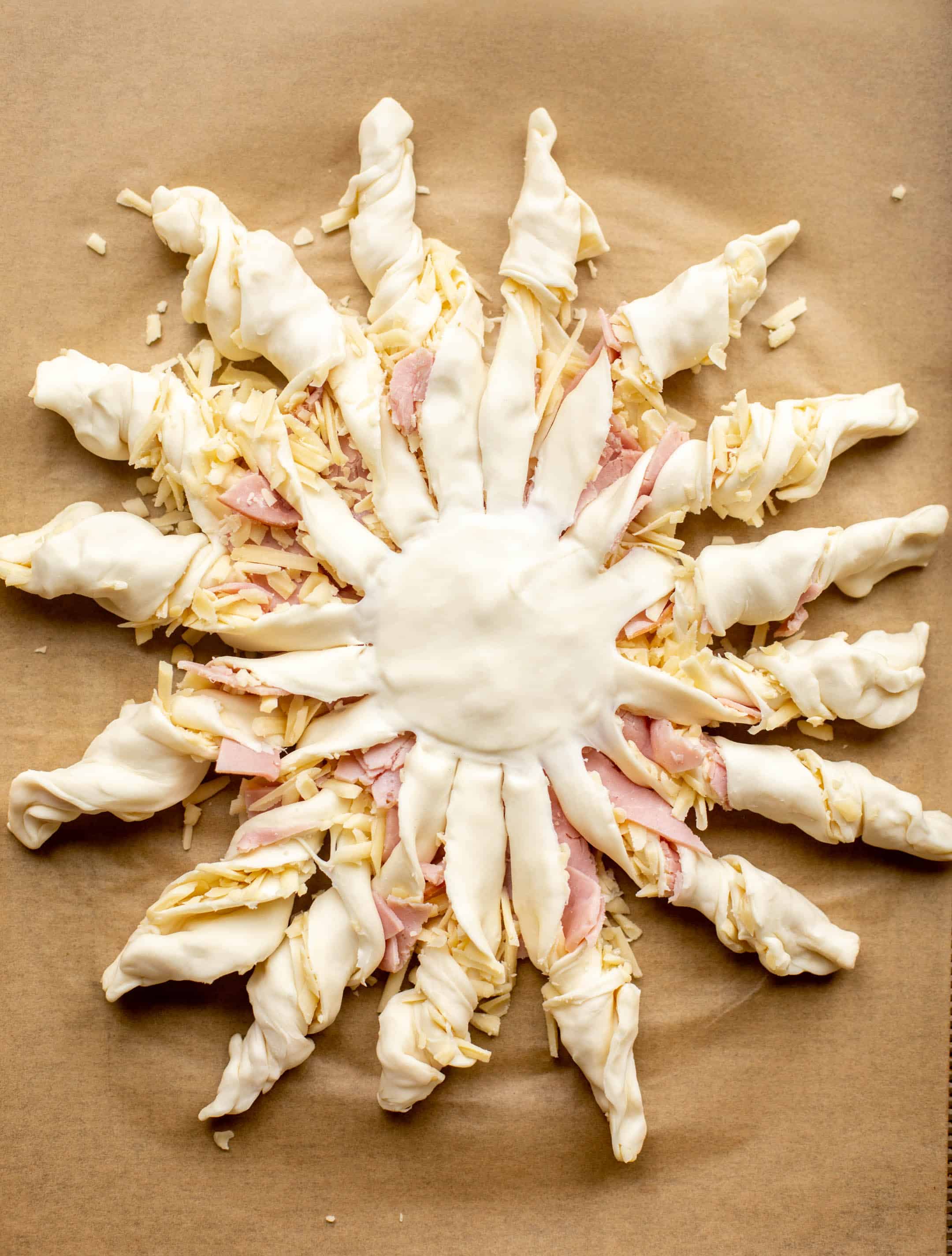 ham and swiss puff pastry twists