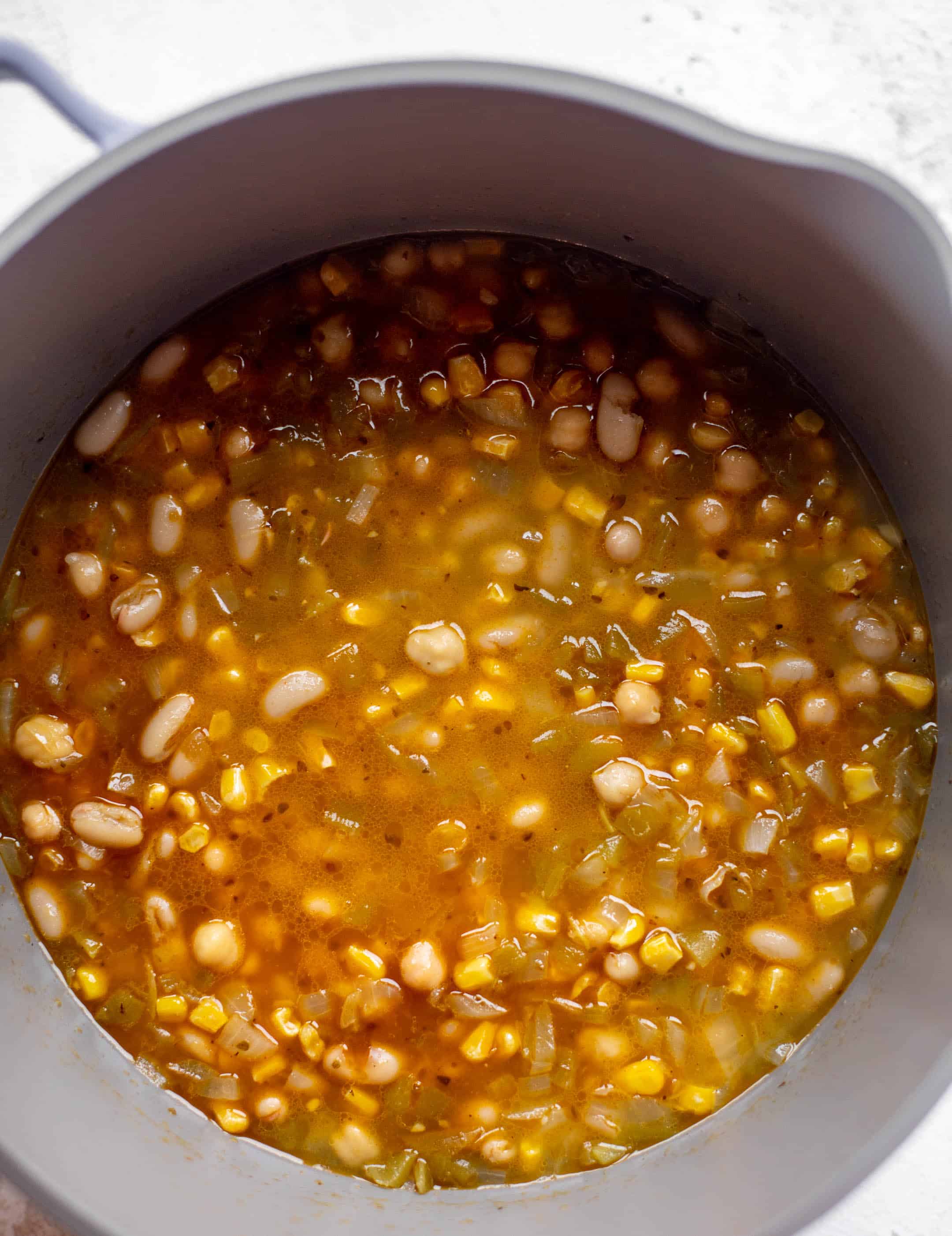 white chickpea chili